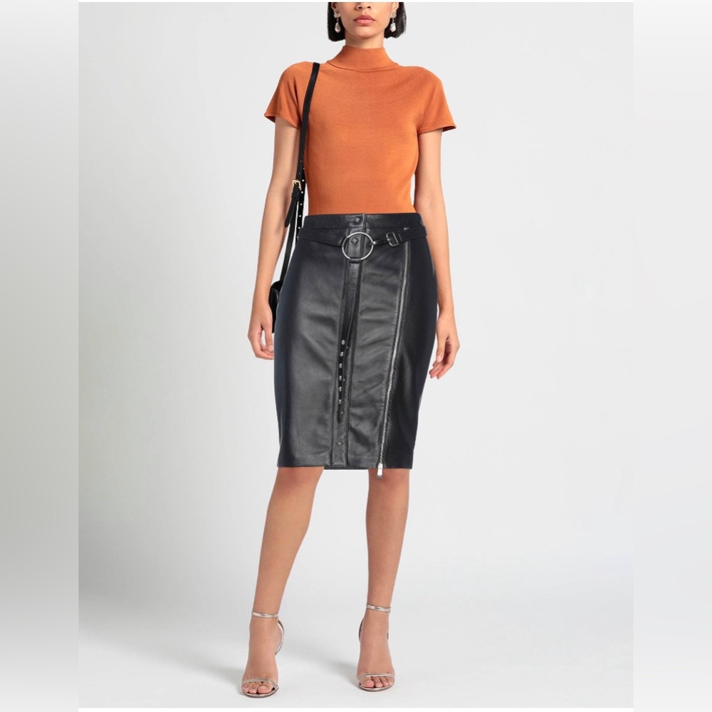 100% LAMB LEATHER MIDI SKIRT by John Richmond!! Black 🖤 with snap & zipper!!